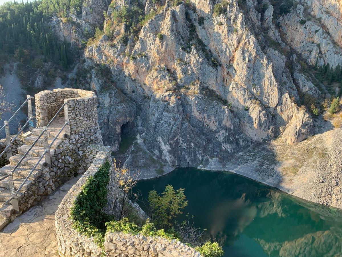 Imotski Blaue See Apartments Mit Pool Kültér fotó